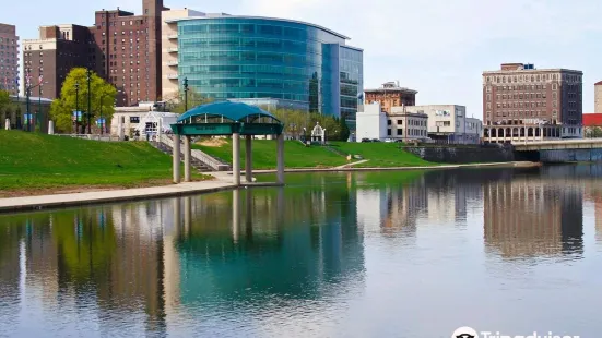 RiverScape MetroPark