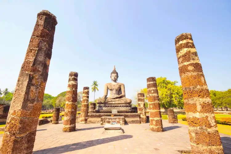 Hotels near Wat Mahathat