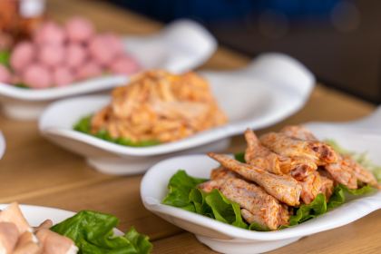 苗阿祖康养酒店·苗味轩