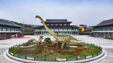 Yanji Dinosaur Museum attraction in Yanbian