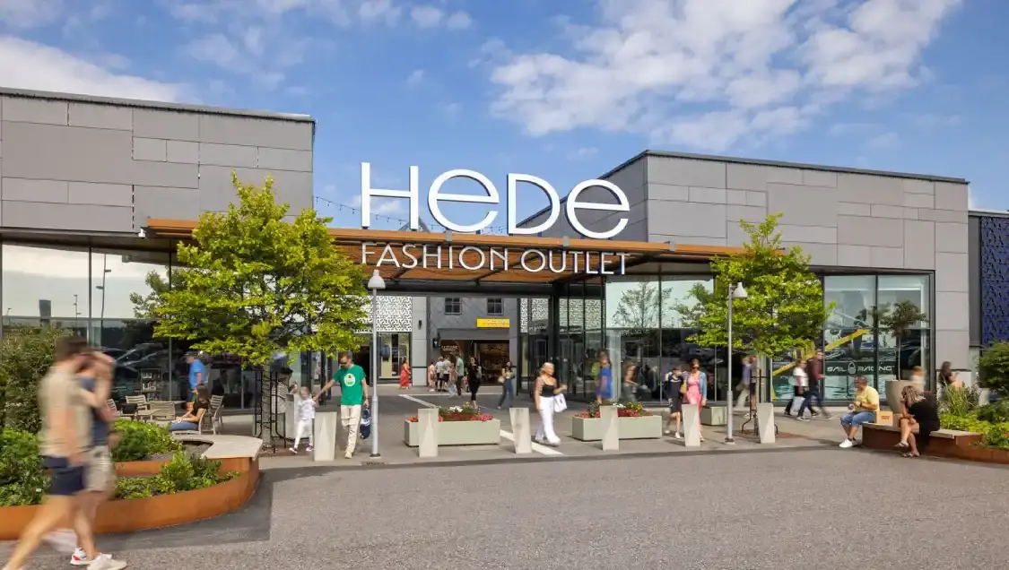 Hotels near Hede Fashion Outlet