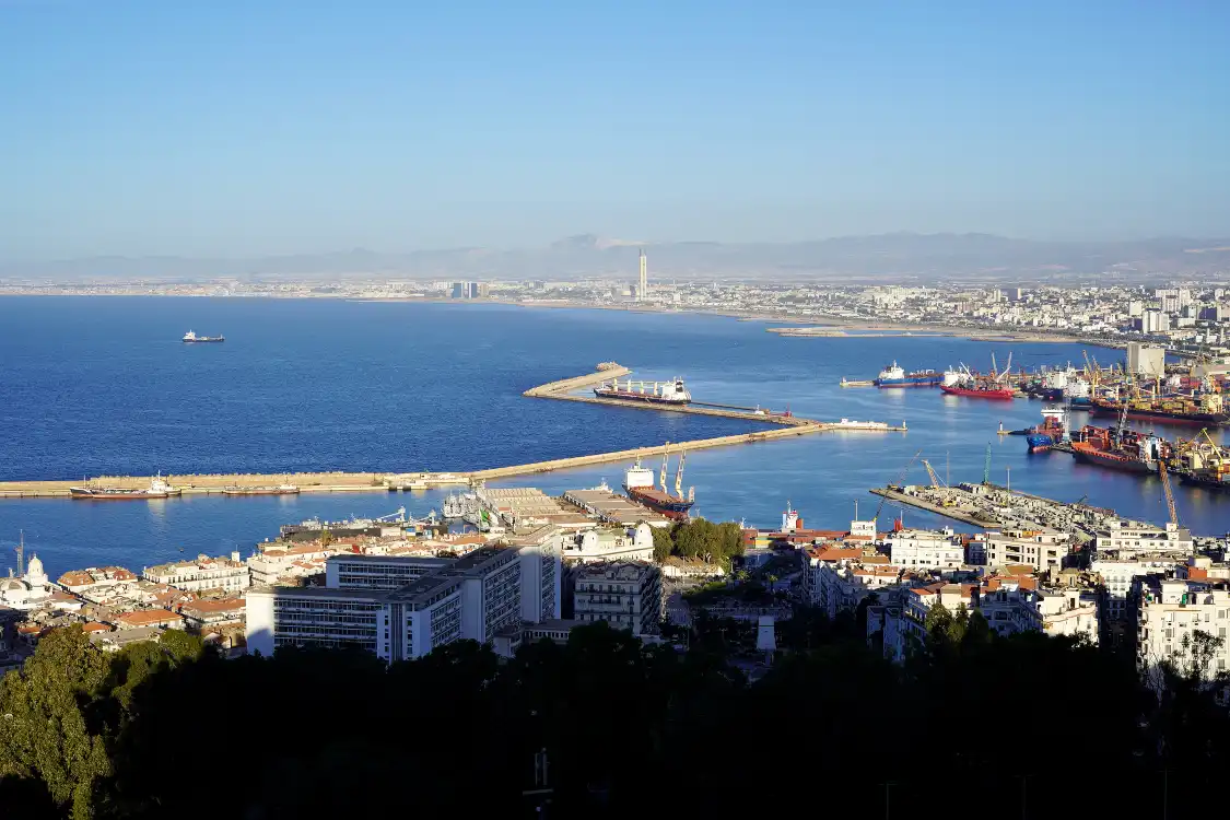 Hotels near Port of Algiers