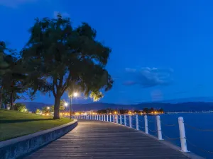 奧卡諾根湖