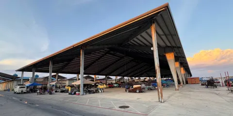 Traders Village