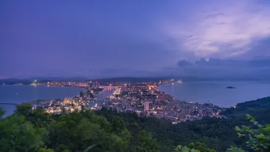 Double-Moon Bay Observation Deck