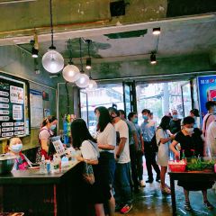 王氏华华牛肉面(雪松路店) User Photo