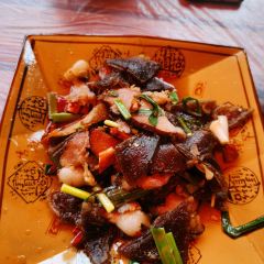 苗乡缘土菜馆·苗家传统菜 User Photo