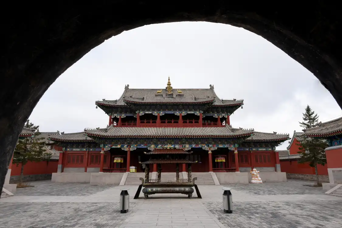 Hotels near Huizong-Lamakloster