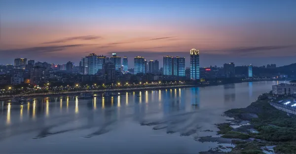 Hotel di Luzhou