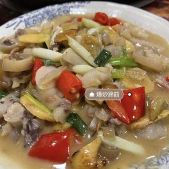 E MEI YUN XIANG YUAN User Photo
