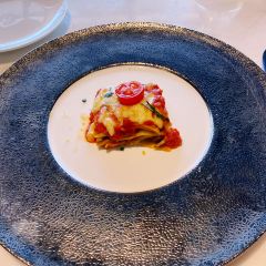 Large Eight Italy Lounge&Restaurant User Photo