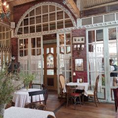 Le Petite Fontaine User Photo