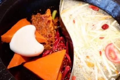 麻辣英雄重庆火锅(北流店)