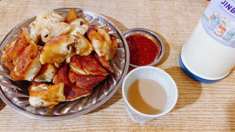 Yibire Steamed Buns Restaurant