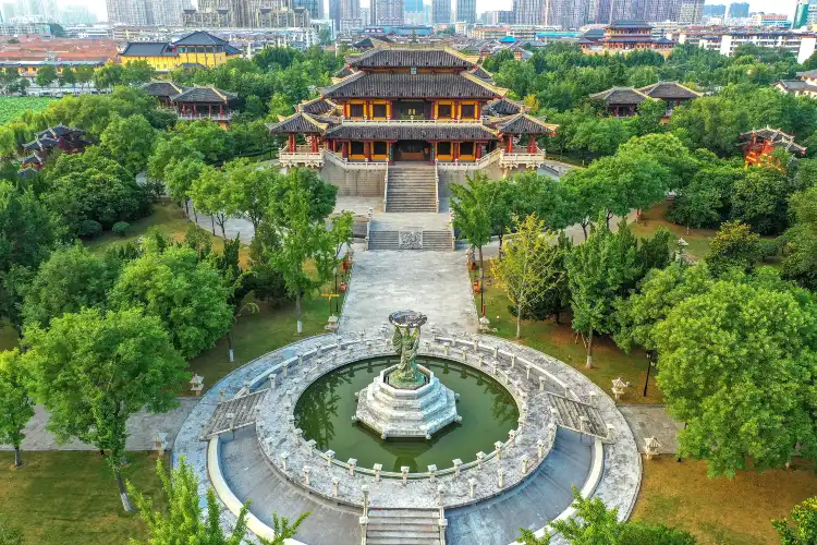 Hotels in Pei County