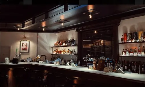 summit cocktail&whisky