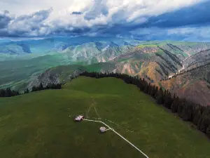 AKTAS GU NIANG FENG SCENIC AREA