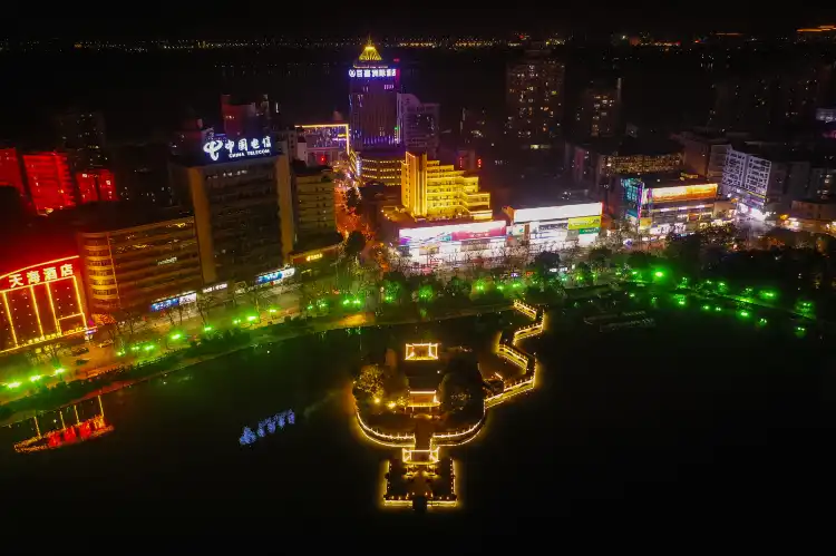Các khách sạn gần Gantang Lake