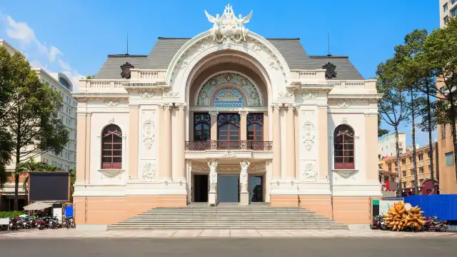 Hotels near Saigon Opera House