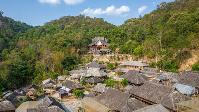 Mangjing Village