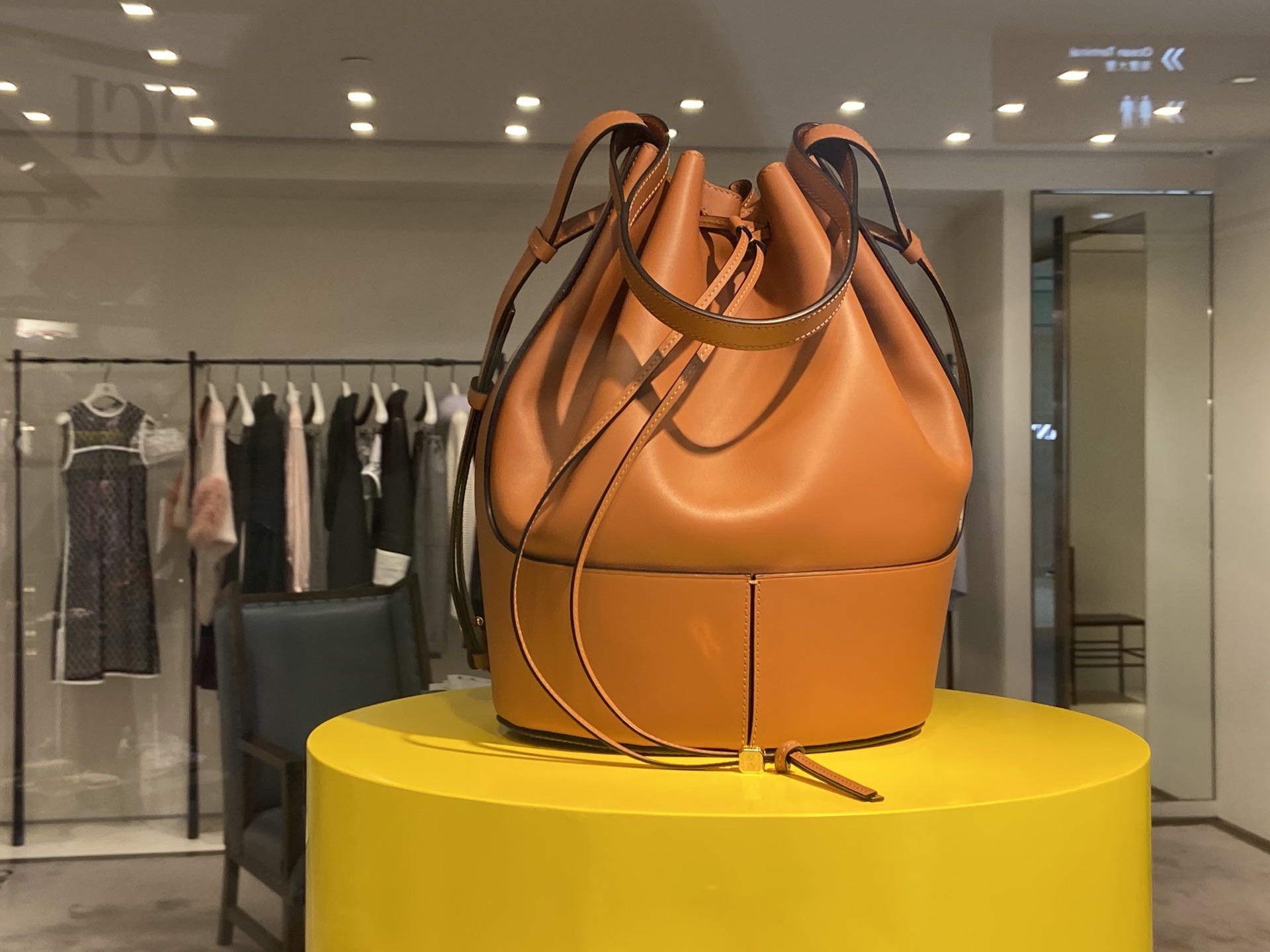 Harbour City - The new LOEWE balloon bag is one of the