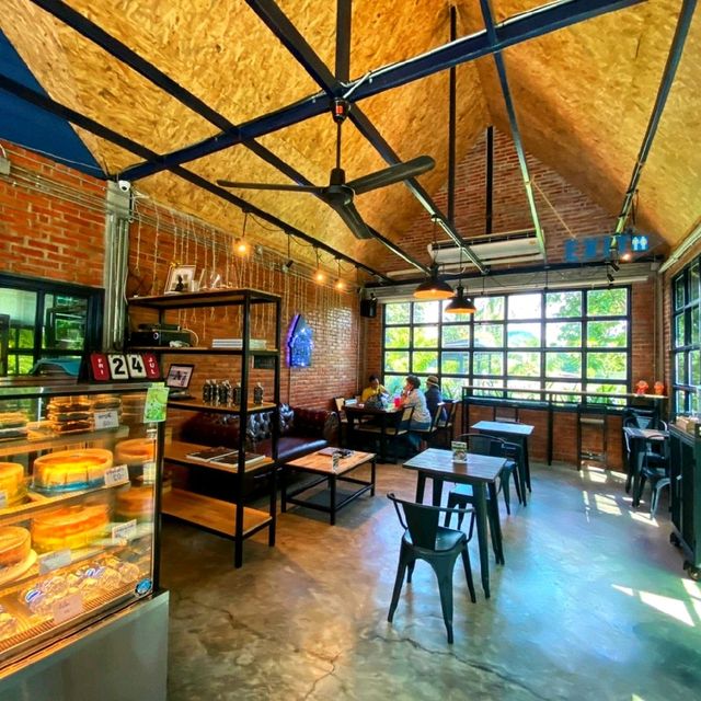 คาเฟ่ จ.อุทัยธานี 