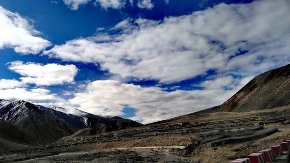 Xiongzongka Mountain