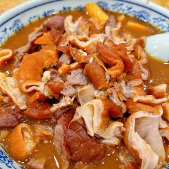 MENKUANGHUTONGBAINIANLUZHU User Photo