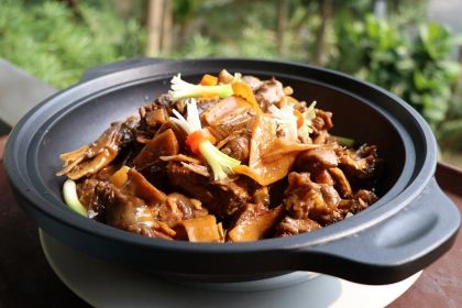 Aibi Quanquanlin Hotel Yumizhixiang Restaurant