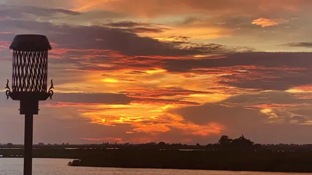北海看日落