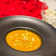 Large Eight Italy Lounge&Restaurant User Photo