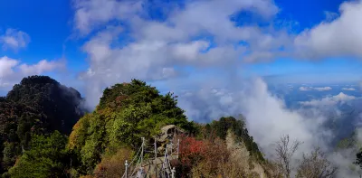 Hotel dekat Qinglong Shan Konglongdan Huashiqun Guojia Dizhi Park