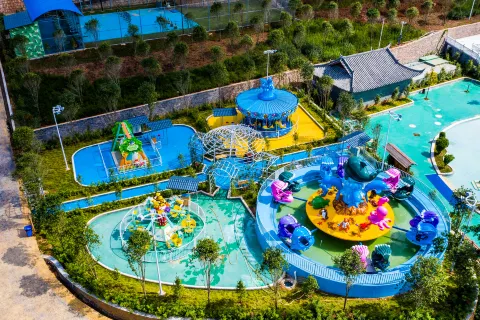 Longtan Hot Spring Resort