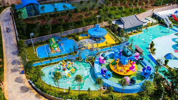 Longtan Hot Spring Resort