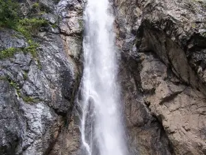 nan shan xi bai yang gou feng jing qu - shen bu la ke pu bu