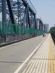 Zhujiang Bridge