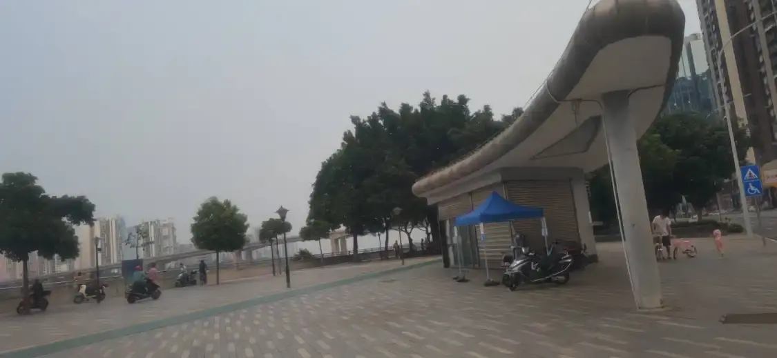 海傍公園周辺のホテル