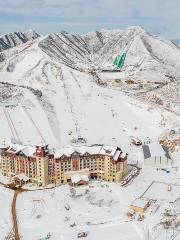 Qishan Ski Resort