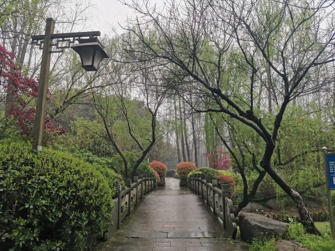 Hotels near Shitang Park