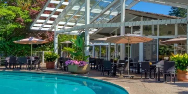 Dinah's Poolside Restaurant