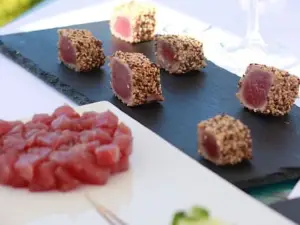 Baia Lounge & Fish Bar