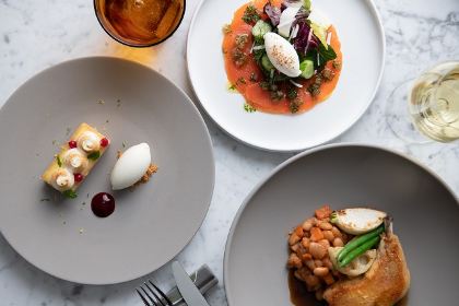 FIVE – GRILL & LOUNGE