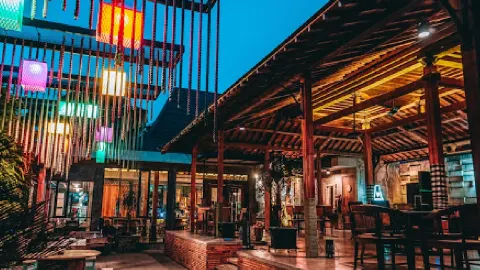 Old Wood Bistro in East Java