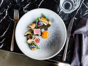 Nest Kitchen + Bar