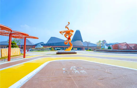 泰山秀城《鐵道游擊戰》演藝票券2人