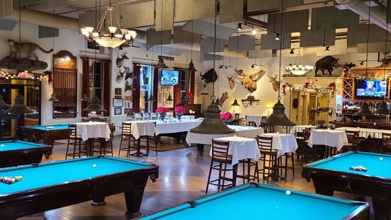 Cafe Billiards Club