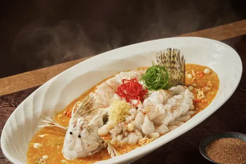 XIANG YUE