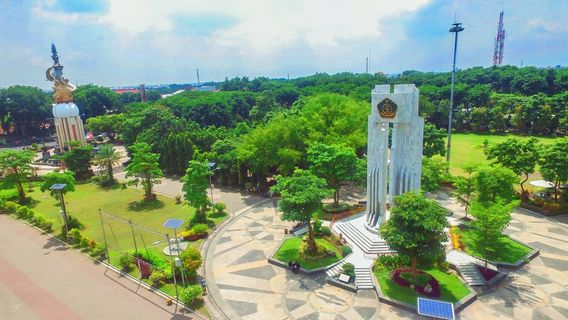 Alun - Alun Kabupaten Sidoarjo