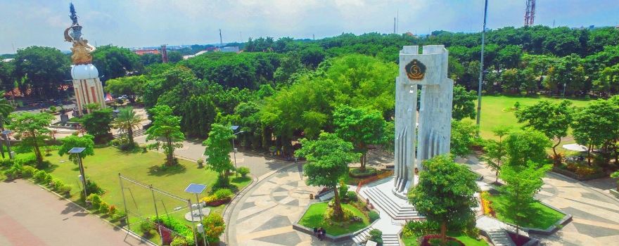 Alun - Alun Kabupaten Sidoarjo