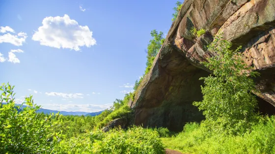 嘎仙洞森林公園
